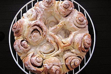 Zimtrollen-Kuchen 138
