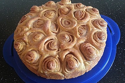 Zimtrollen-Kuchen 267