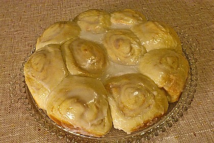 Zimtrollen-Kuchen 348