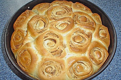 Zimtrollen-Kuchen 100