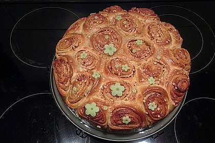 Zimtrollen-Kuchen 40