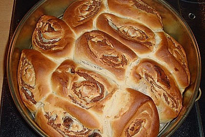 Zimtrollen-Kuchen 171