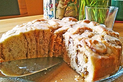 Zimtrollen-Kuchen 198