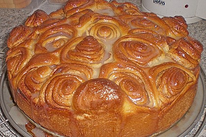 Zimtrollen-Kuchen 93