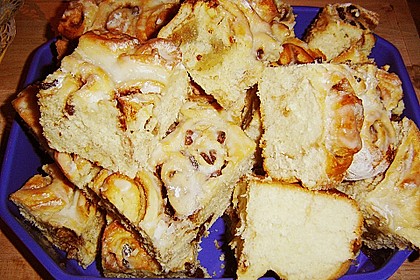 Zimtrollen-Kuchen 361