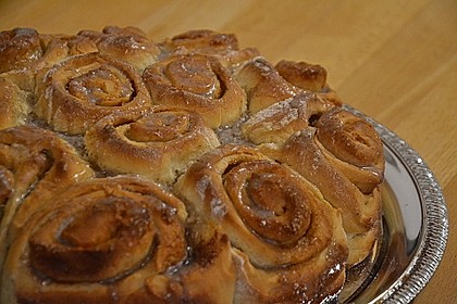 Zimtrollen-Kuchen 75