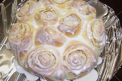Zimtrollen-Kuchen 168