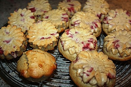 Erdbeer - Muffins 12