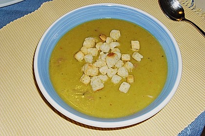 Gr&uuml;ne Erbsensuppe 2