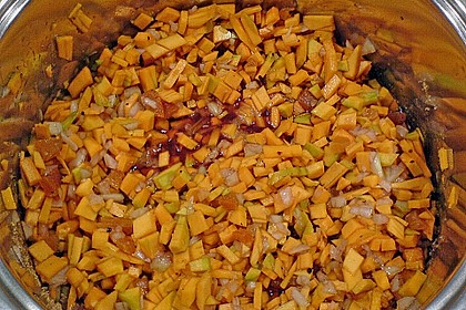 K&uuml;rbischutney mit Aprikosen