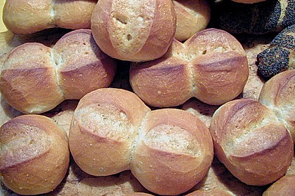 Brötchen, besonders knusprig 8