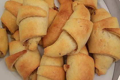 Schinkenhörnchen aus Quarkteig 1