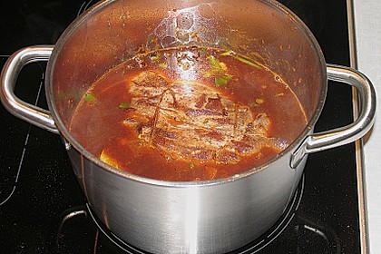 Wildschweinbraten in Steinpilz-Rotwein-Sauce 6