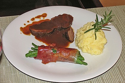 Wildschweinbraten in Steinpilz-Rotwein-Sauce 2