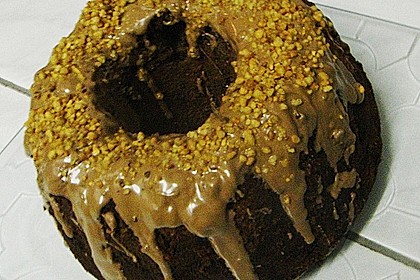 Gleichgewichts - Nusskuchen mit Öl 15