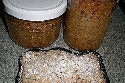 Gleichgewichts - Nusskuchen mit Öl 16