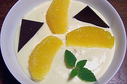Orangencr&egrave;me mit Kardamom