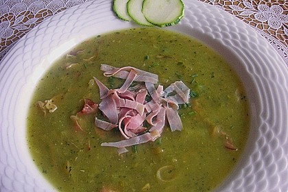 Zucchinisuppe 1
