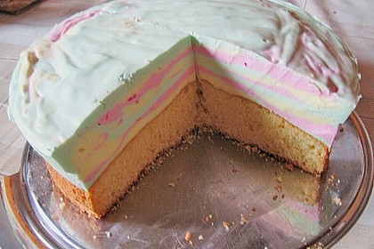 Regenbogentorte 10