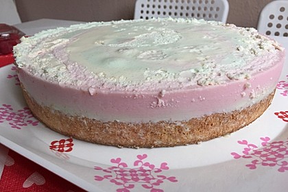 Regenbogentorte 11