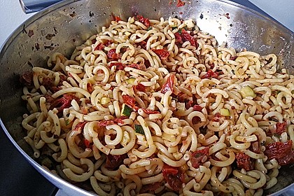 Italienischer Nudelsalat 30