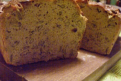 Steirisches Kürbiskern-Brot mit Kürbiskernöl 60