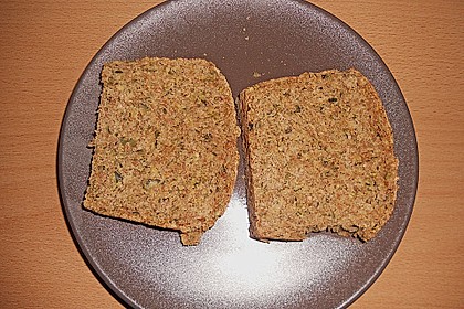 Steirisches Kürbiskern-Brot mit Kürbiskernöl 12