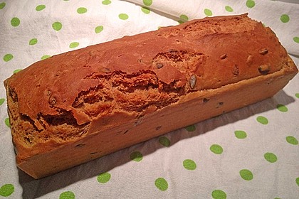 Steirisches Kürbiskern-Brot mit Kürbiskernöl 67