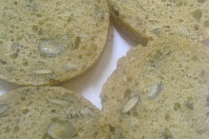 Steirisches Kürbiskern-Brot mit Kürbiskernöl 45