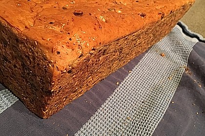 Steirisches Kürbiskern-Brot mit Kürbiskernöl 33