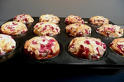 Johannisbeer - Rahm - Muffins 12