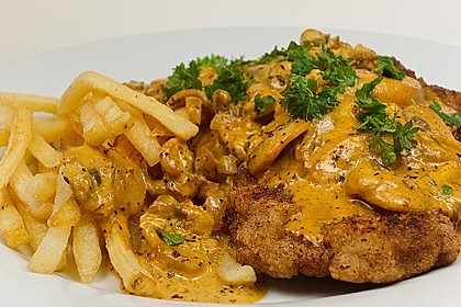 Rahmschnitzel mit J&auml;gerso&szlig;e