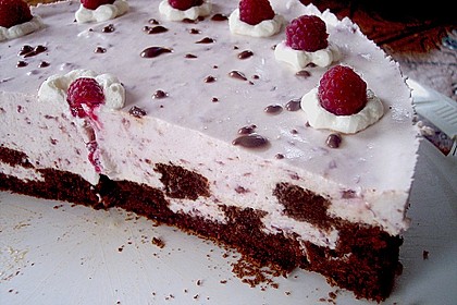 Himbeer - Schachbrett - Torte 72