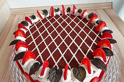 Himbeer - Schachbrett - Torte