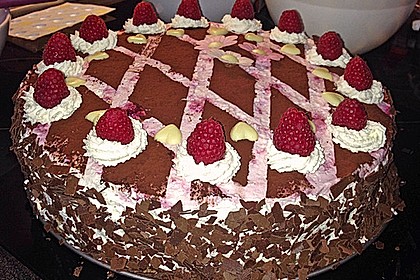 Himbeer - Schachbrett - Torte 30