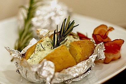 Ofenkartoffel mit Kr&auml;utersauce 3
