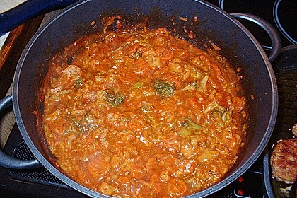 Blumenkohlgulasch mit frischem Parmesan