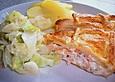 Gef&uuml;llter Bl&auml;tterteig mit Lachs