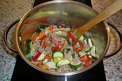 Schnelle Hack - Nudel Pfanne 23