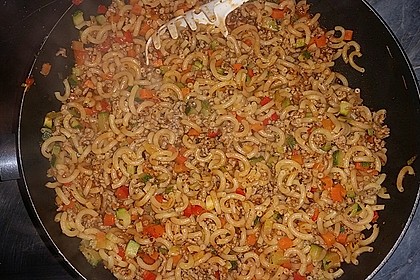 Schnelle Hack - Nudel Pfanne 3