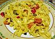 Rahm - Tagliatelle mit Paprika - Olivensugo