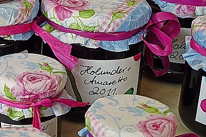 Holundergelee mit Mandellik&ouml;r 4