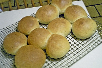 Br&ouml;tchen wie vom B&auml;cker