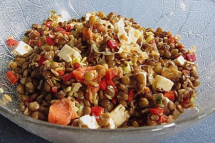 Linsensalat mit Schafsk&auml;se
