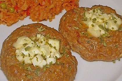 Mini - Hackbraten mit Schafsk&auml;seherz aus dem Ofen 3