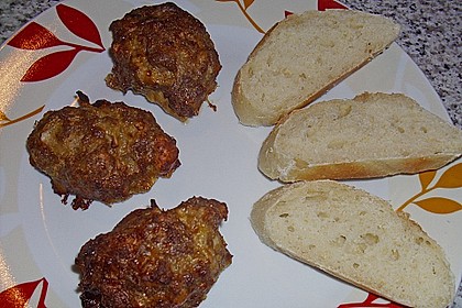 Mini - Hackbraten mit Schafsk&auml;seherz aus dem Ofen 7