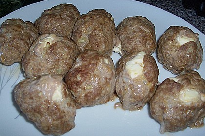 Mini - Hackbraten mit Schafsk&auml;seherz aus dem Ofen 11