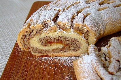 Mürbeteig - Nussrolle