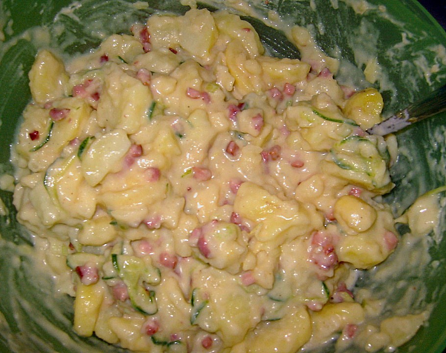 Frischer Kartoffelsalat mit Speck und Gurke (Rezept mit Bild) | Chefkoch.de