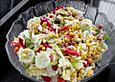 Thunfischsalat mit Mais und Eisbergsalat